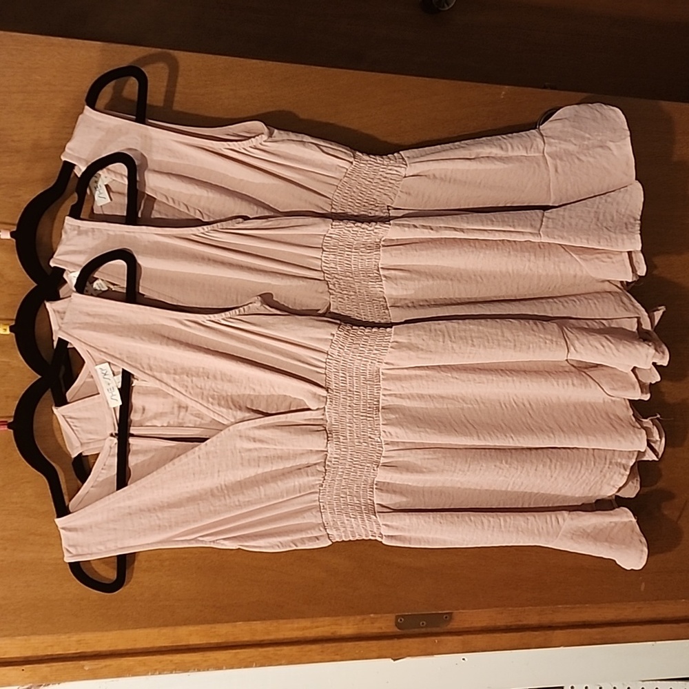 Romper Rose color, vneck, sleeveless,